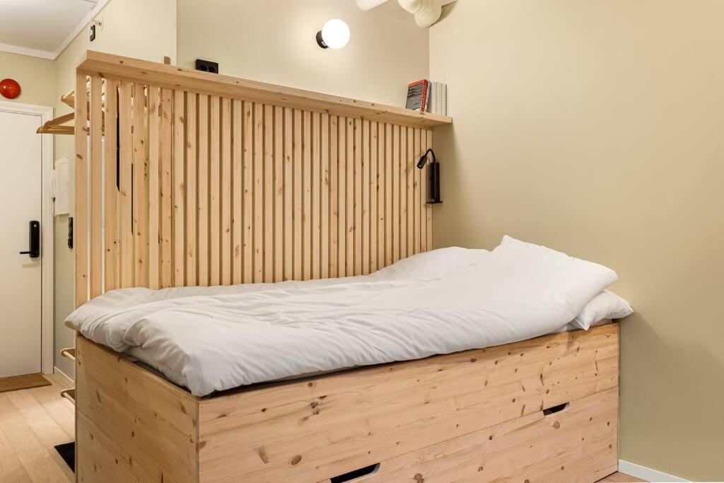 Fresh Studio Apartment, A Short Walk From Bryggen Bergen Exteriör bild