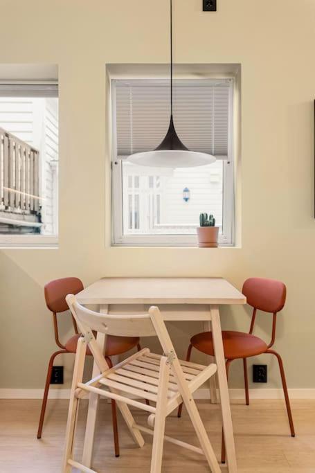Fresh Studio Apartment, A Short Walk From Bryggen Bergen Exteriör bild
